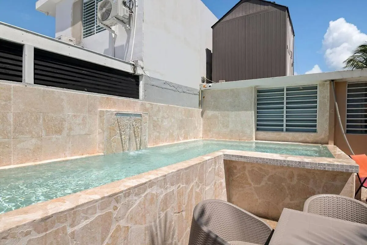 Holiday home Family Home With Pool Near To The Airport And Solar Panel Carolina